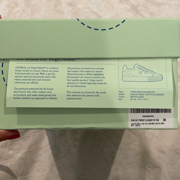 Authentic Off-white sneakers - Picture 6 of 8